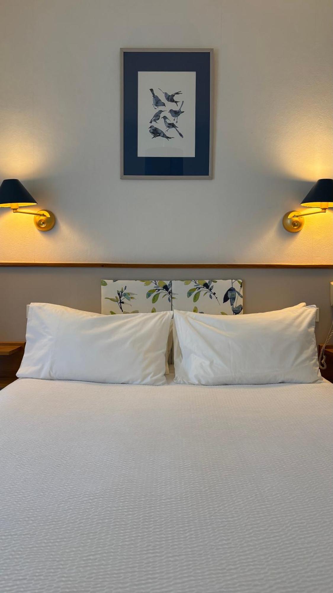 Logis Hotel Restaurant Grand Hotel De Lyon Vals-les-Bains Dış mekan fotoğraf